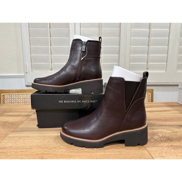Naturalizer Darry Bootie Dark Brown Leather Size 6 NIB Water Repellant Platform - Picture 4 of 14